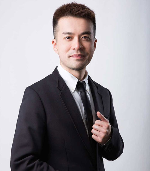 Dr Eric Law